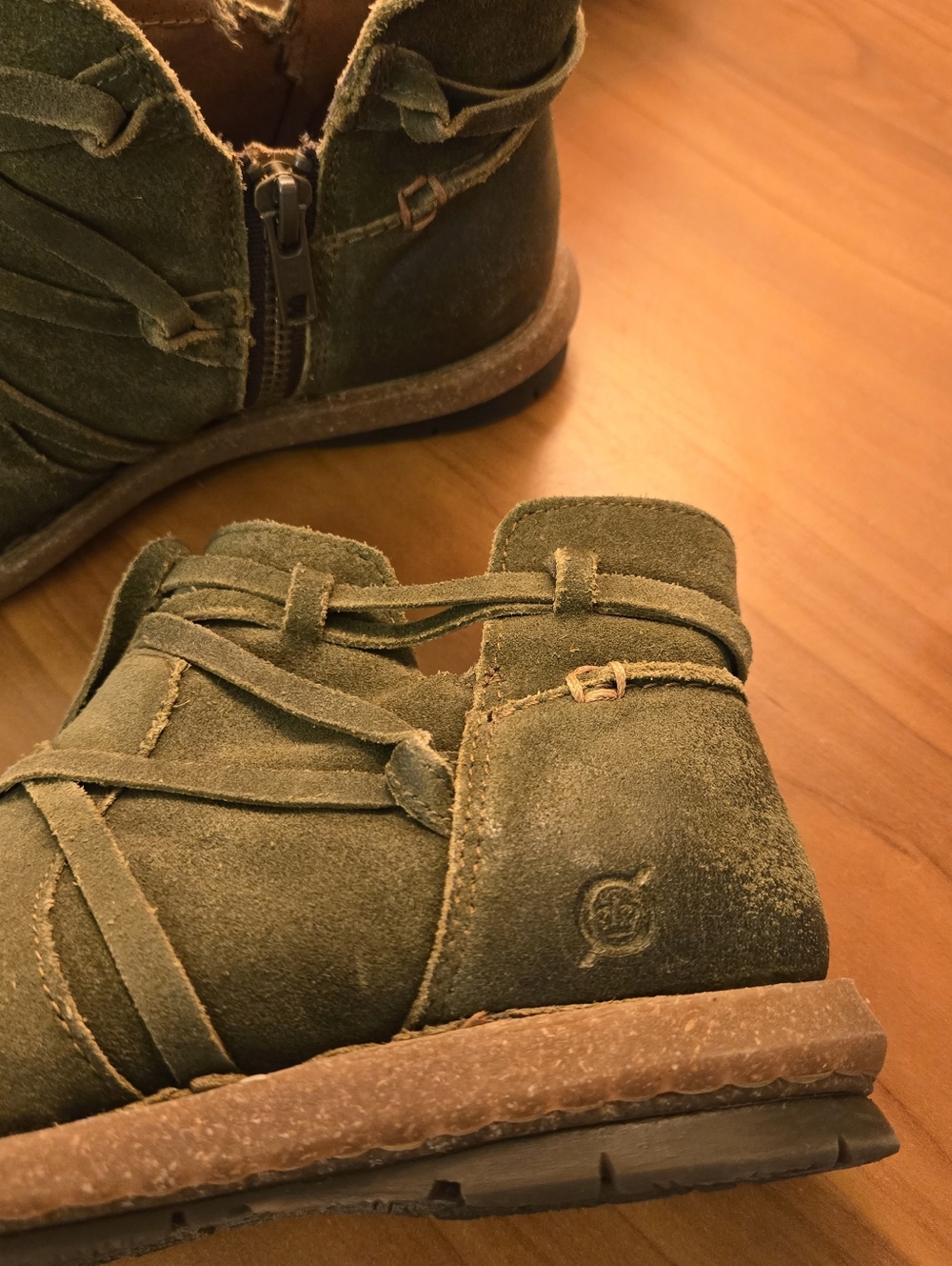 Born Tarkiln Women's Olive Suede Ankle Boots with Wrap Straps Size 6.5M/W - Picture 10 of 12